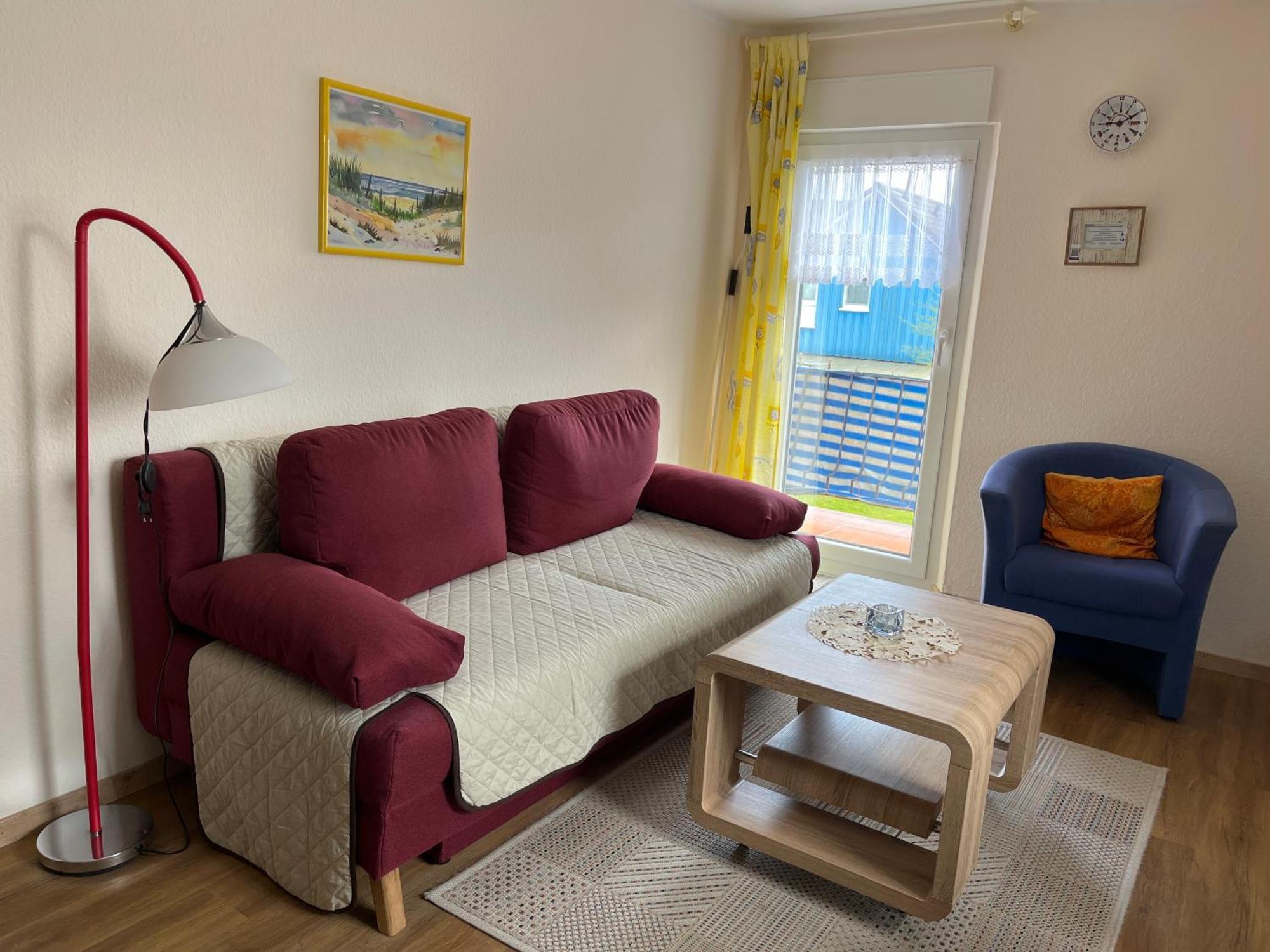 Wohnung 2 Mit Balkon- Haus Annegrete Esens Eksteriør bilde
